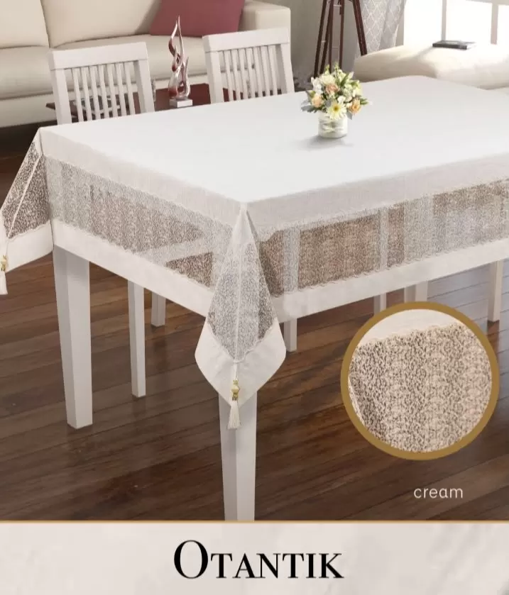 Otantik Krem 160x260 cm Keten İşlemeli Dantelli Masa Örtüsü Şık Yemek Tasarımı
