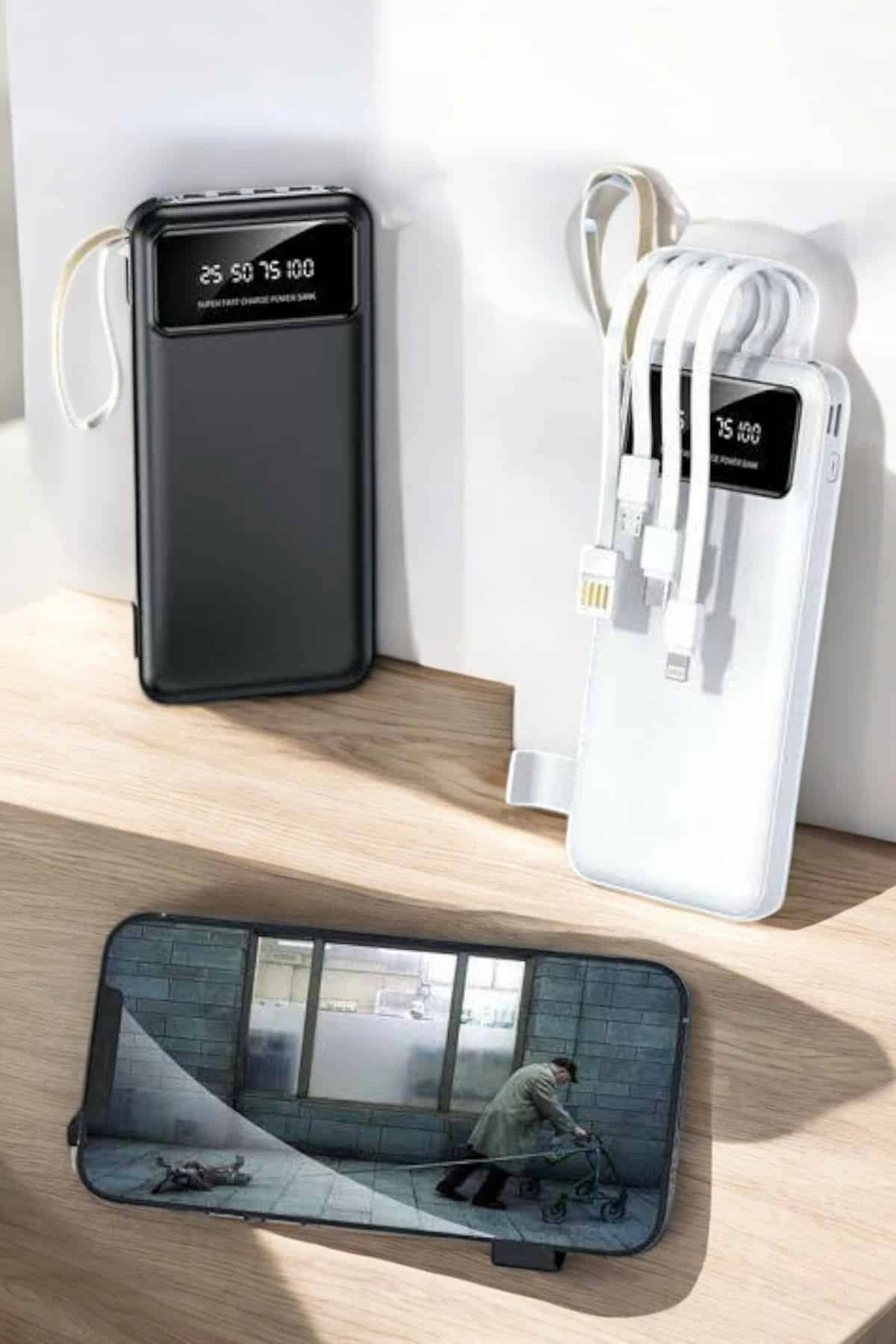 LCD Ekranlı 20000mAh Powerbank USB Type-C Lightning