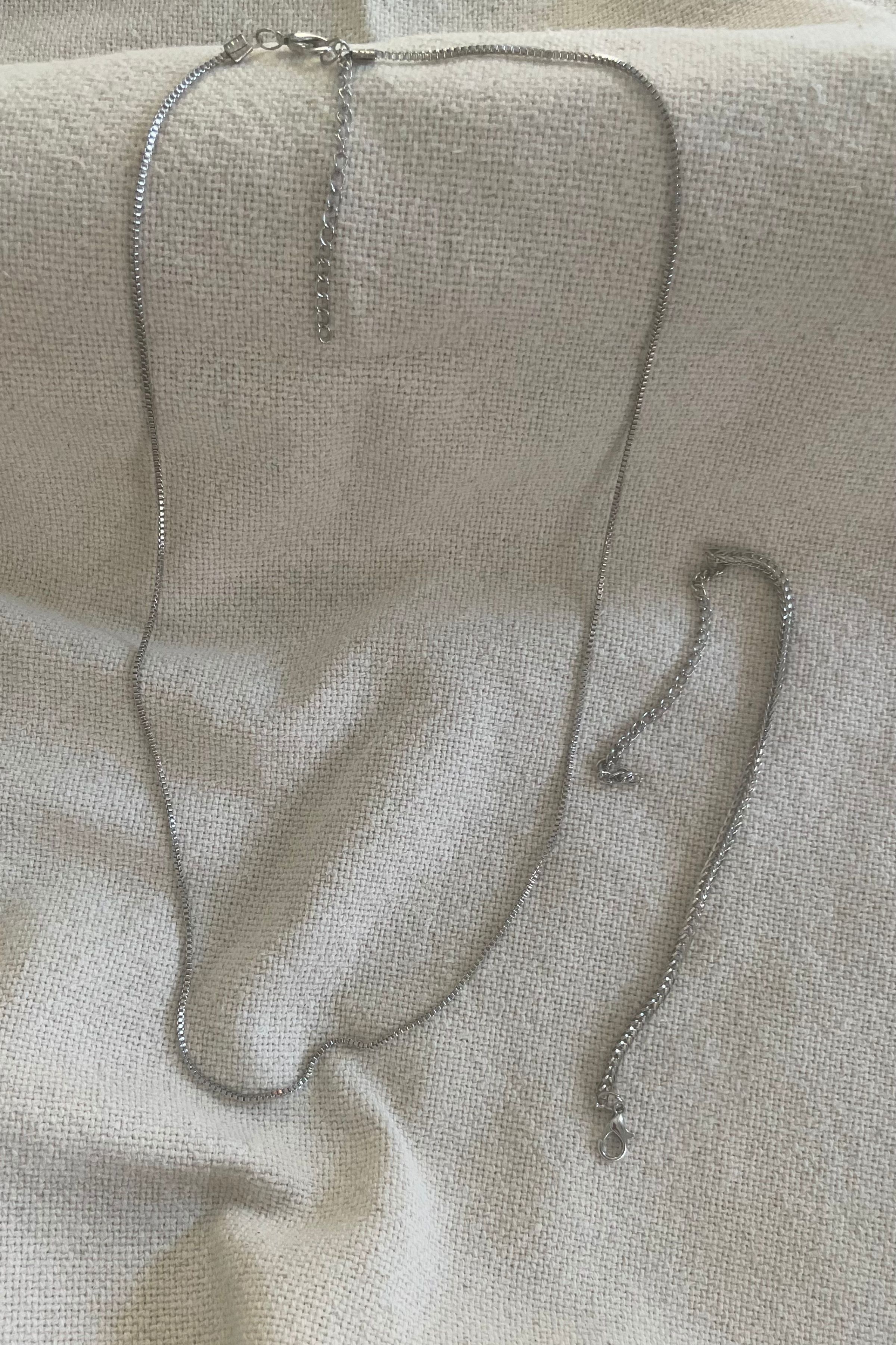 Unisex Tilki Kuyruğu Künye ile Gümüş Kolye Seti