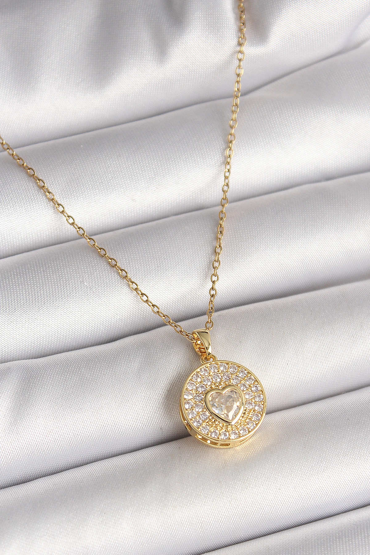 Zincir Kolye Gold Renk Zirkon Taşlı 45 cm Kalp