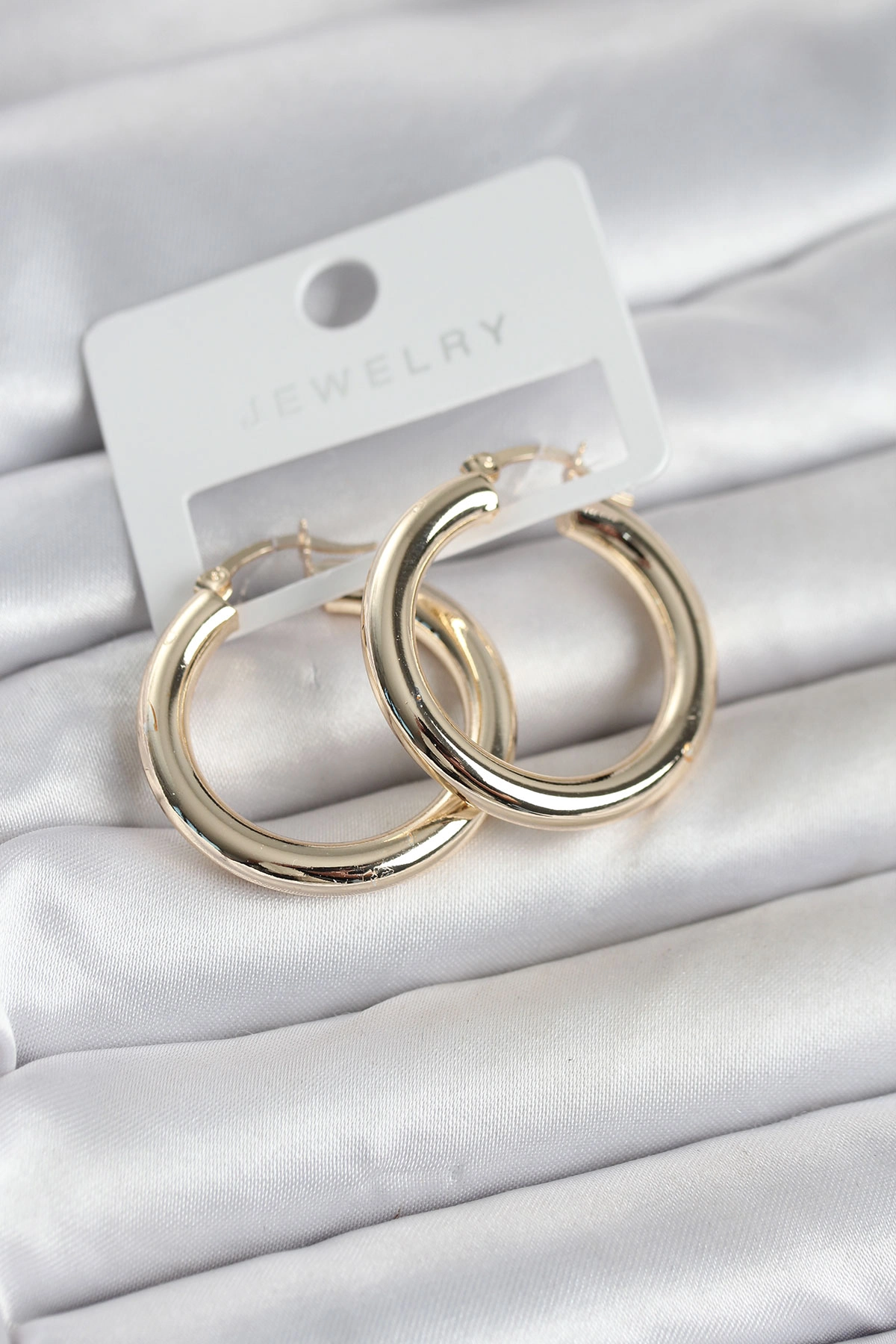 Şık Gold Renk Pirinç Halka 30 mm Kadın Küpe