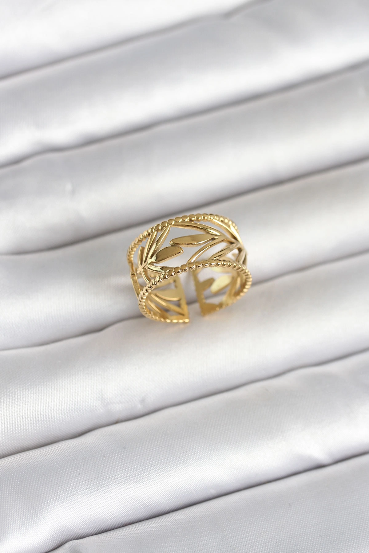 Gold Renk Başak Yüzük Çelik Model