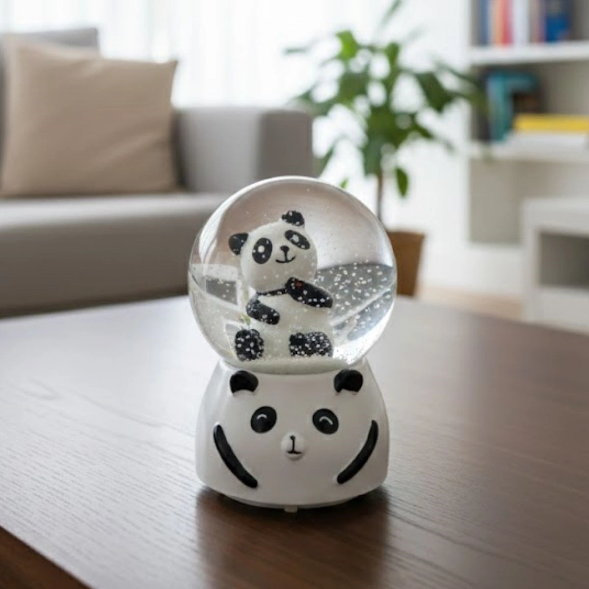 Eğlenceli Panda Figürlü Müzikli Kar Küresi LED