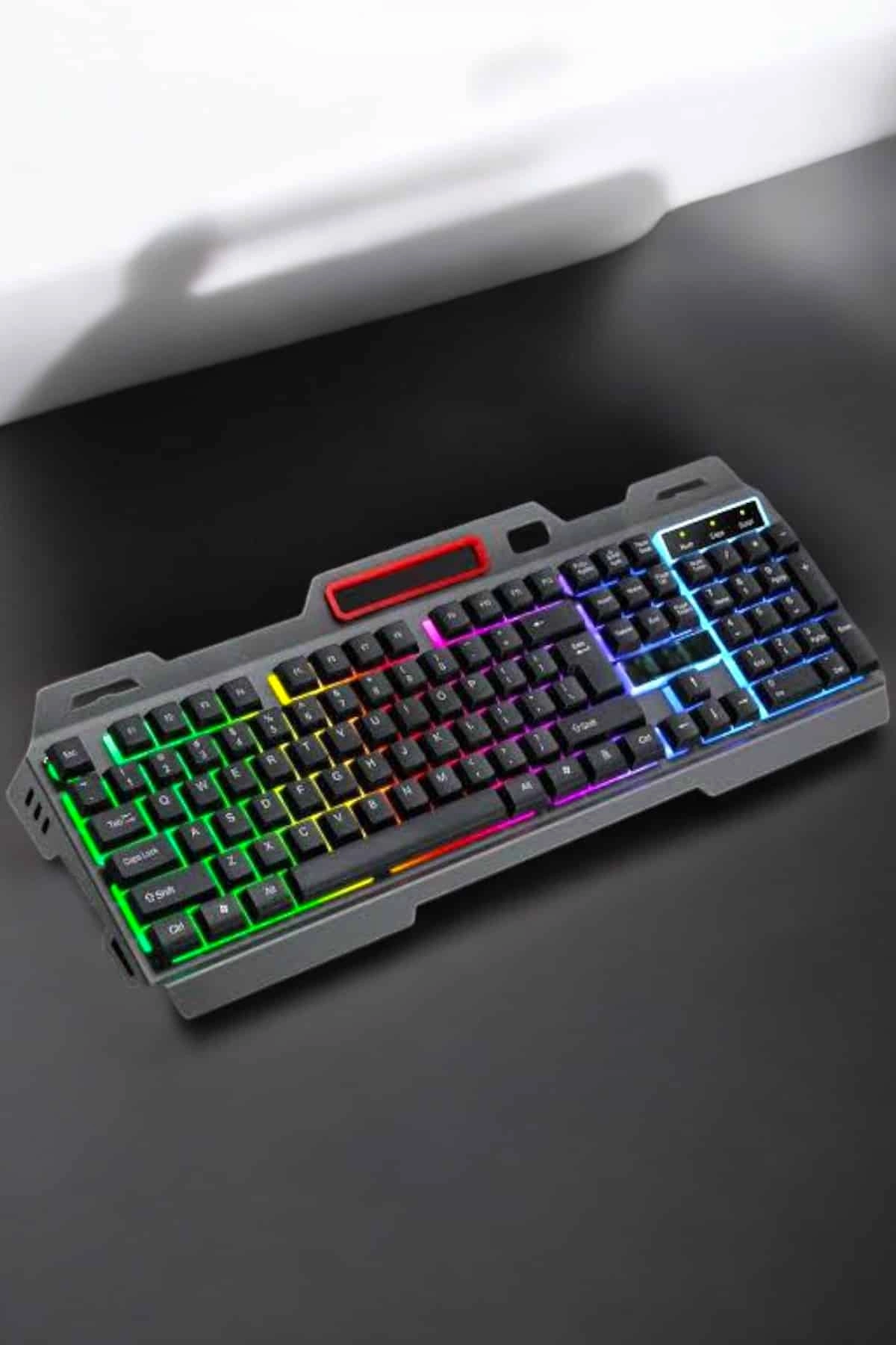RGB Işıklı Q Klavye ve Mouse Seti USB Girişli 1 Adet
