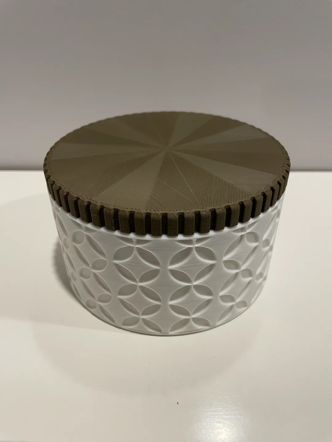 3D Baskı 3lü Geometrik Desenli Kavanoz Seti Ahşap Görünümlü Kapaklı Dekoratif Mutfak Saklama Kabı 6-10-15 cm