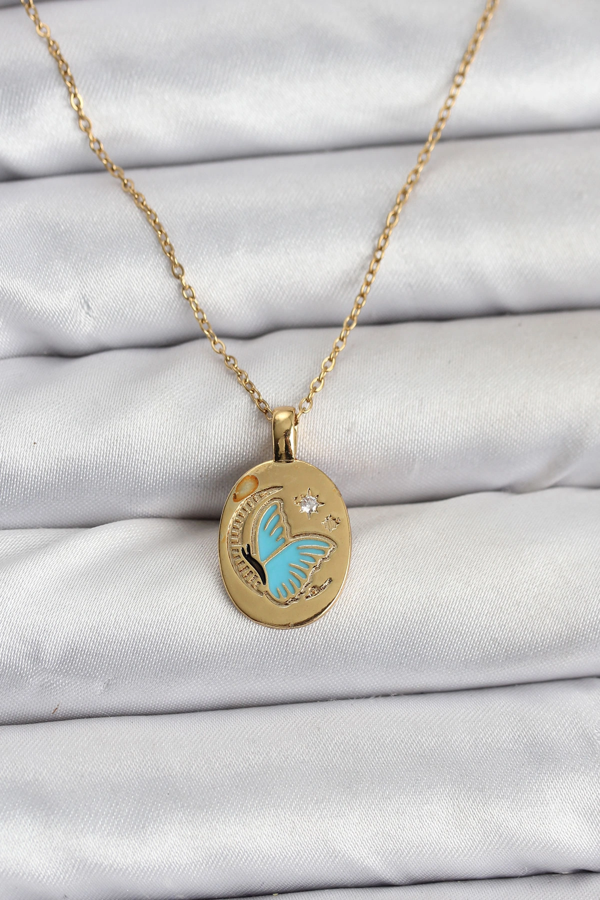 Gold Renk Figürlü Kadın Kolye 45 cm Çelik Zincir