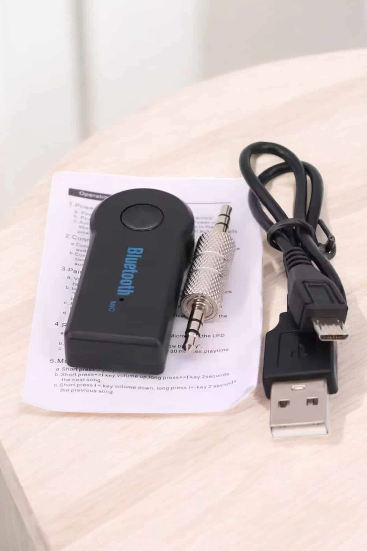 Pratik Bluetooth Araç Kiti Aux Çıkışlı Tüm Araçlar için
