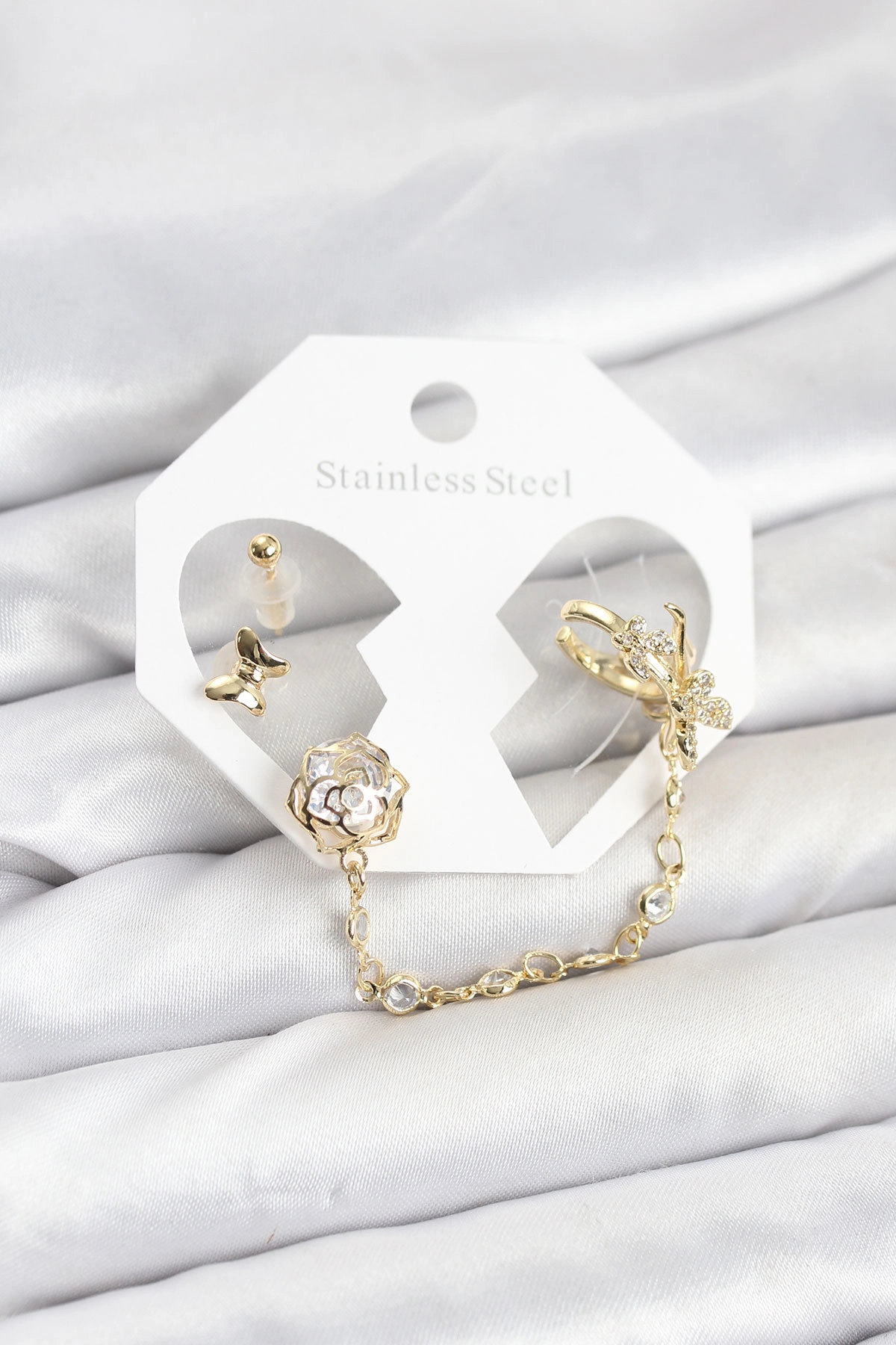 Zarif Gold Renk Kelebekli Ear Cuff Küpe Seti