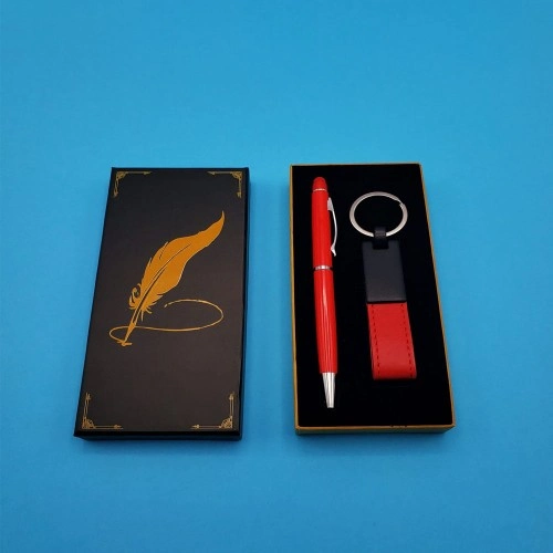 Şık Kırmızı Deri Anahtarlık ve Touchpen Kalem Seti