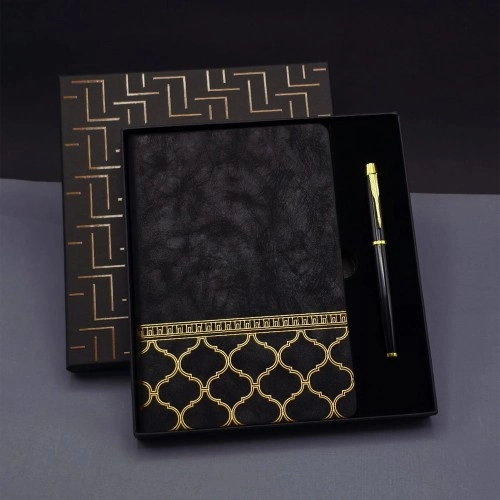 Şık Gold Desen Siyah Deri Defter Kalem Seti 21x15 cm