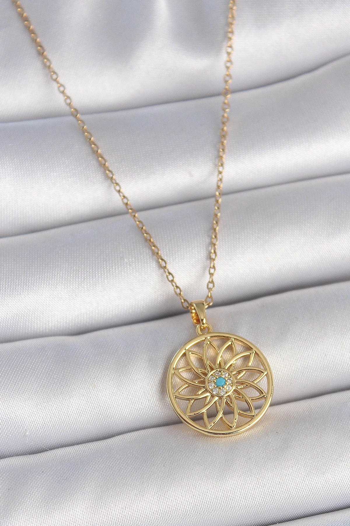 Gold Renk Mavi Taşlı Lotus Kolye 45 cm Çelik