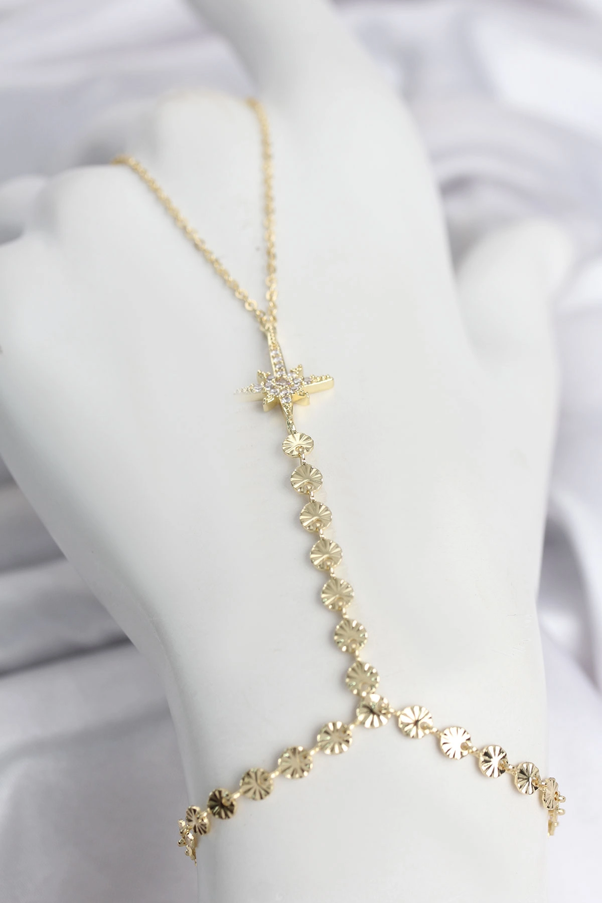 Zirkon Taşlı Gold Renk Pirinç Şahmeran Takı