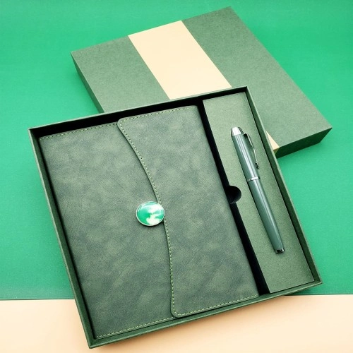 Şık Tasarımlı Deri Defter ve Metal Kalem Seti 1 Adet