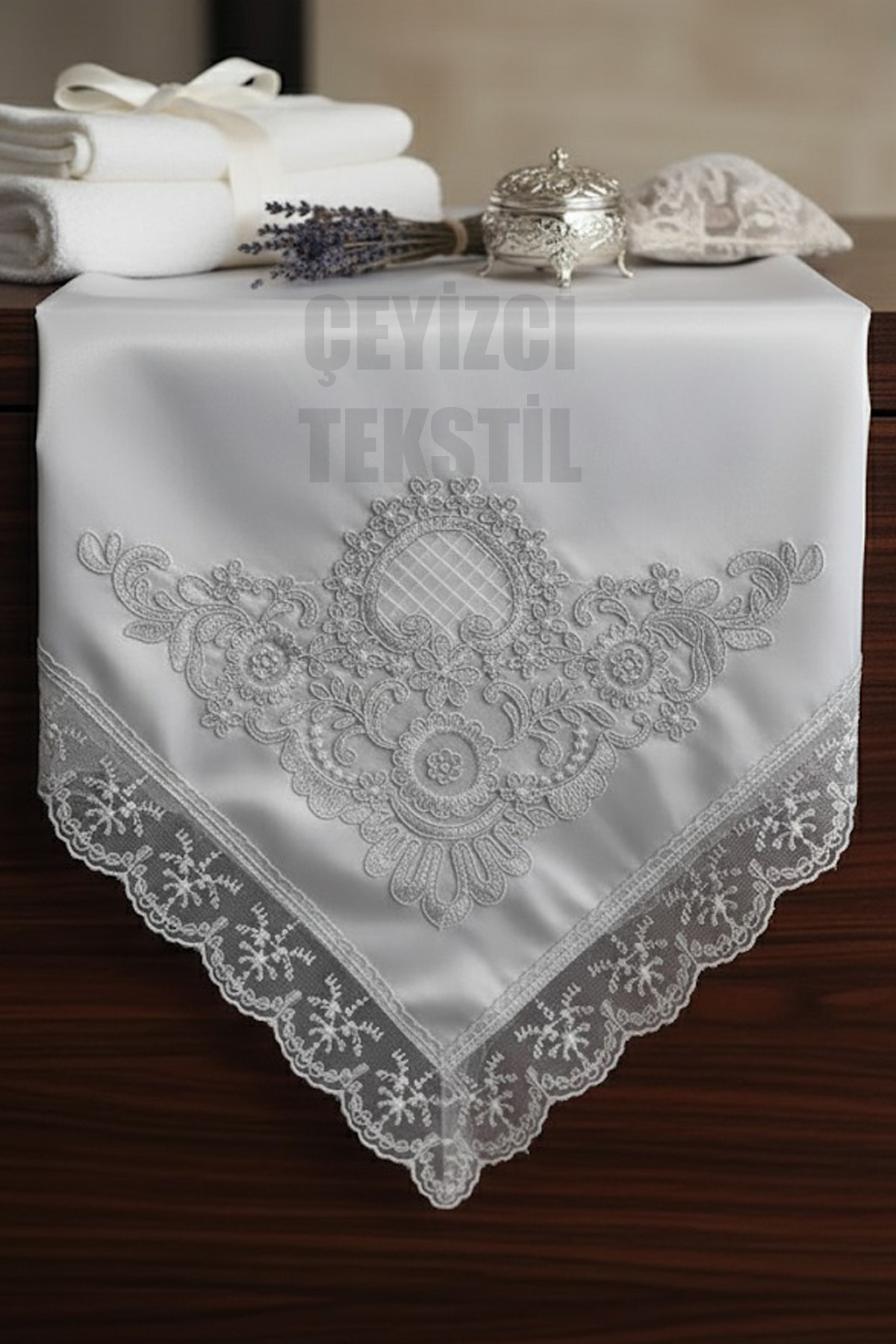 Fransız Dantelli, Çeyizlik Bohça Kahverengi