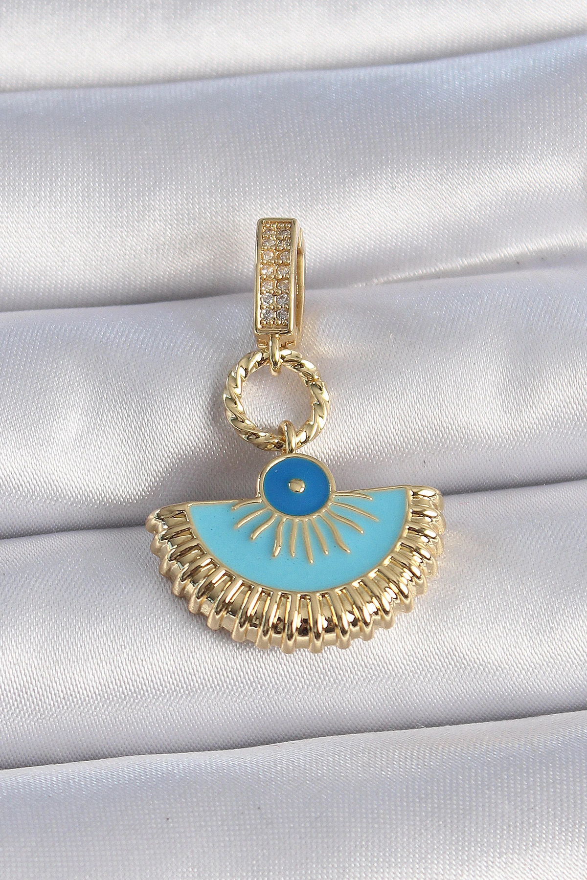 Gold Renk Nazar Boncuklu Ajda Charm 1 Adet