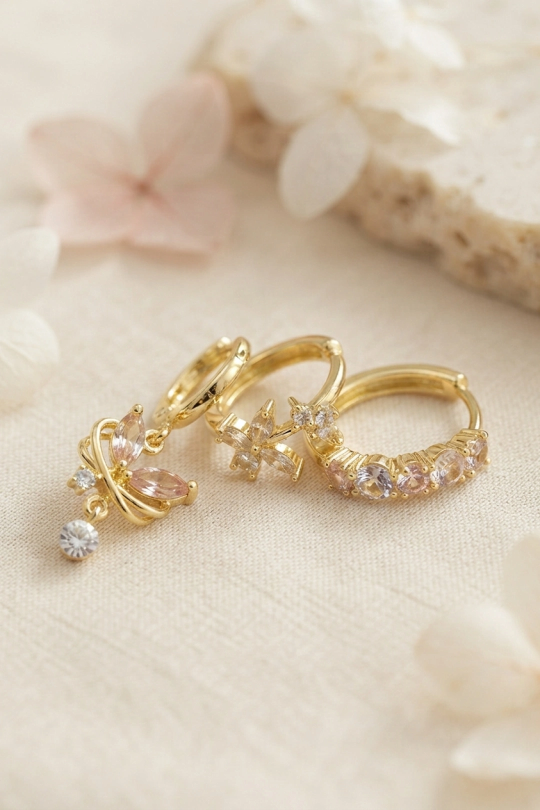 Zirkon Taşlı Gold Renk 3'lü Set Bijuteri