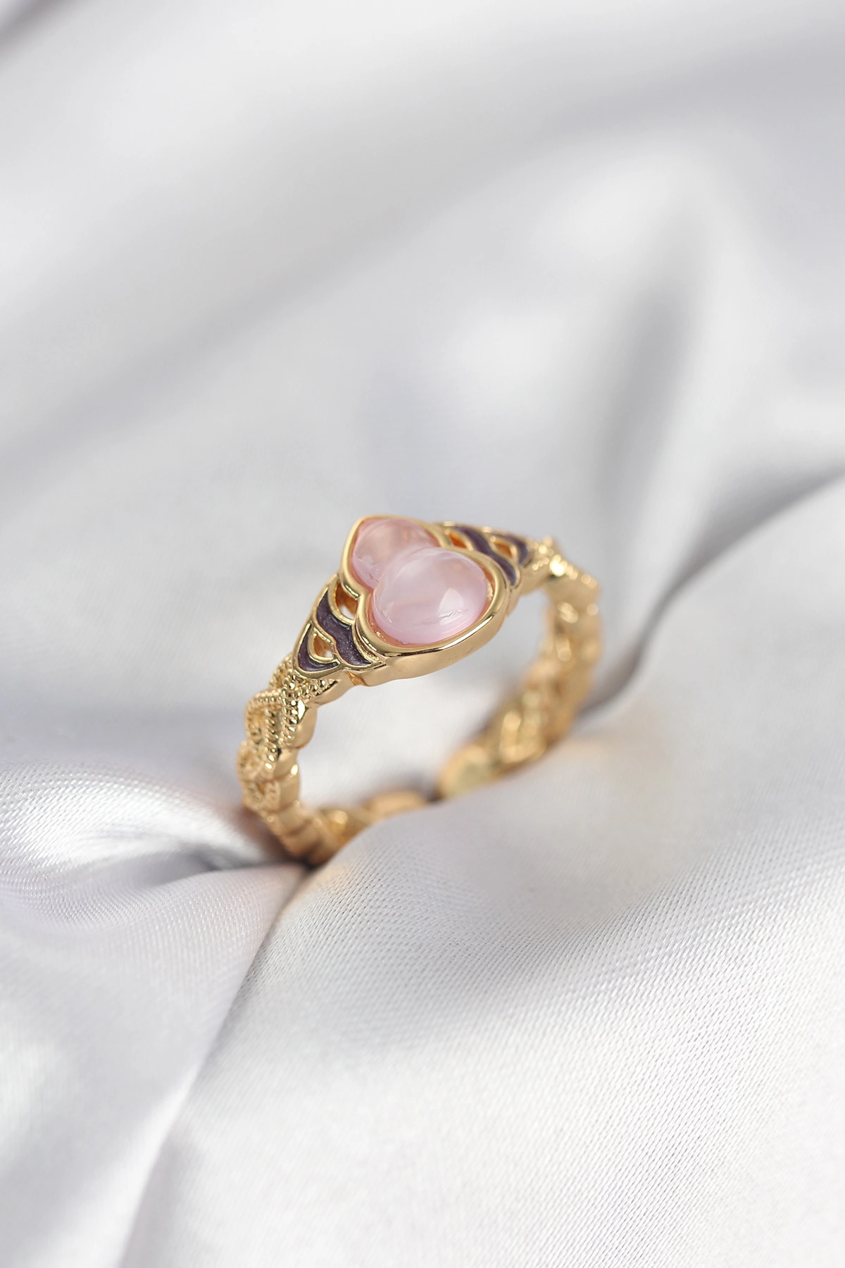 Renk Pembe Damla Yüzük (Gold Model)