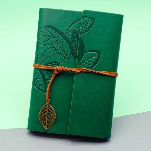 Şık Yeşil Deri Kapaklı Defter 75 Yaprak Çizgisiz
