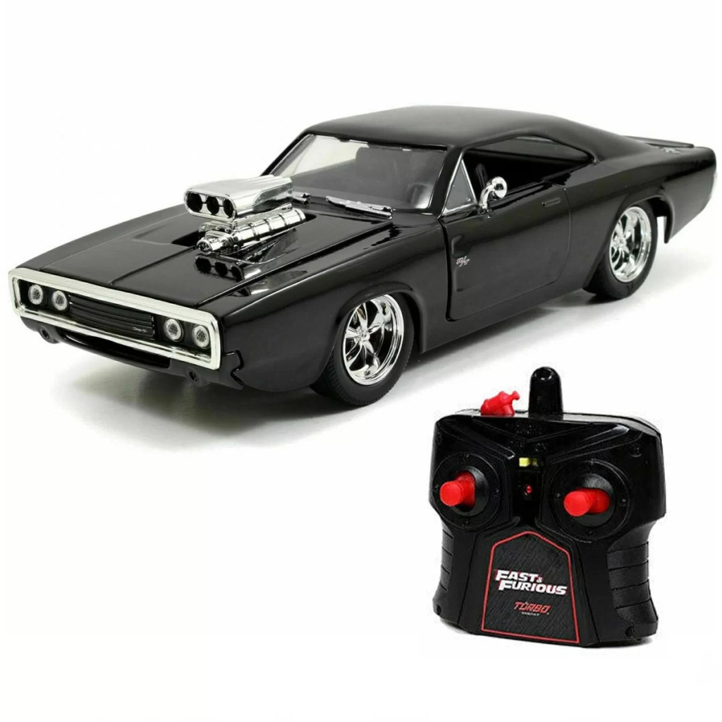 Kumandalı 1970 Dodge Charger R T 1:16 Ölçekli Araba
