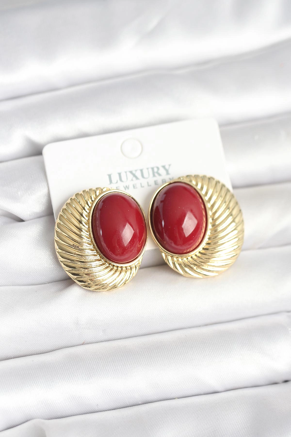 Vintage Bordo Boncuklu Oval Kadın Küpe 1 Adet